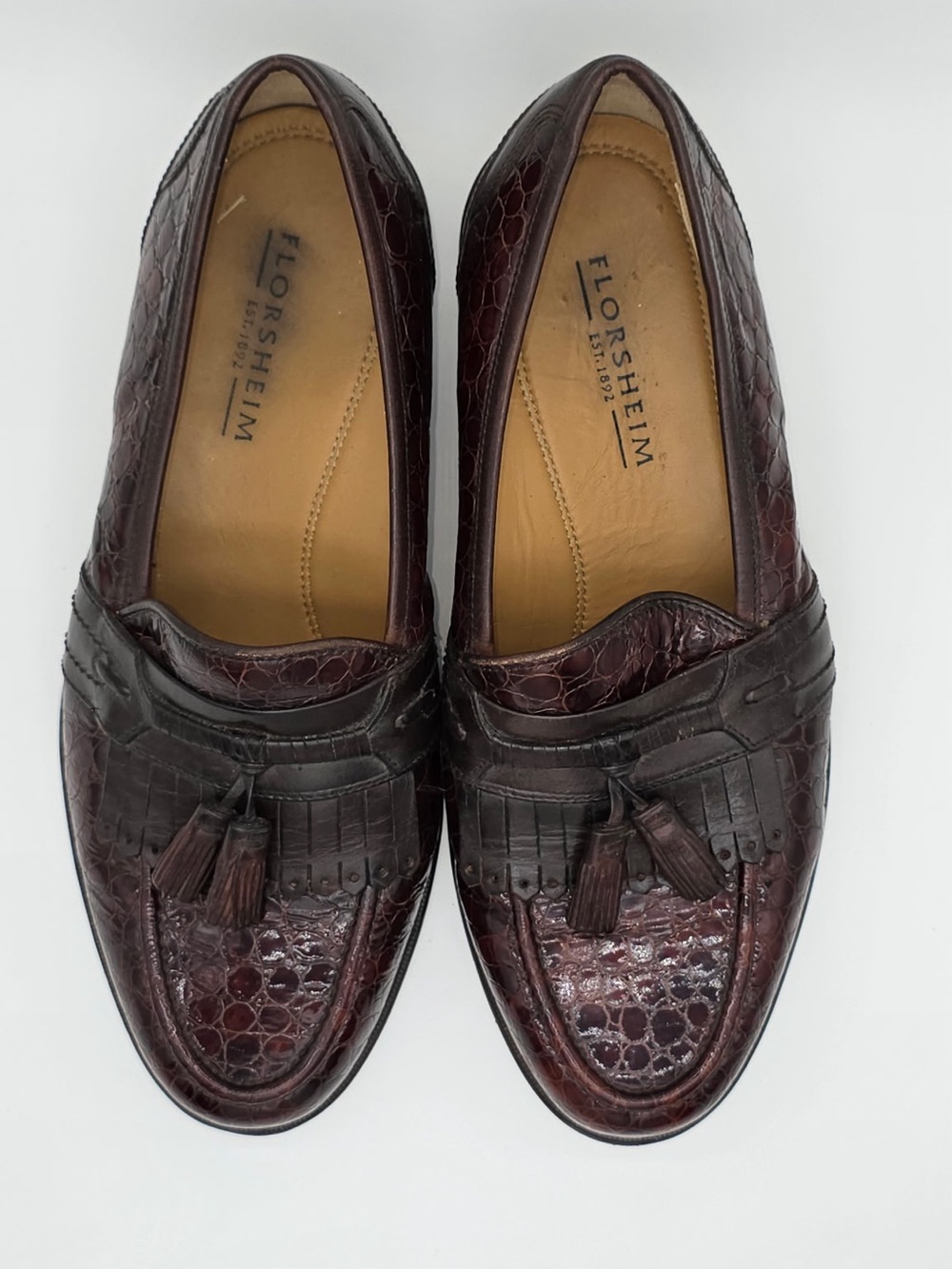 Men's Florsheim Tassel Loafers in Dark Burgundy Croc-Embossed Leather Size 8.5 - Picture 5 of 6